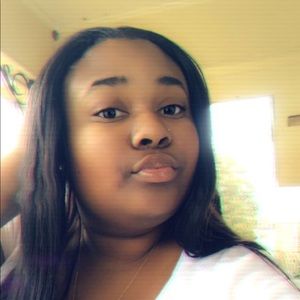 Meet your Posher, Lanesha